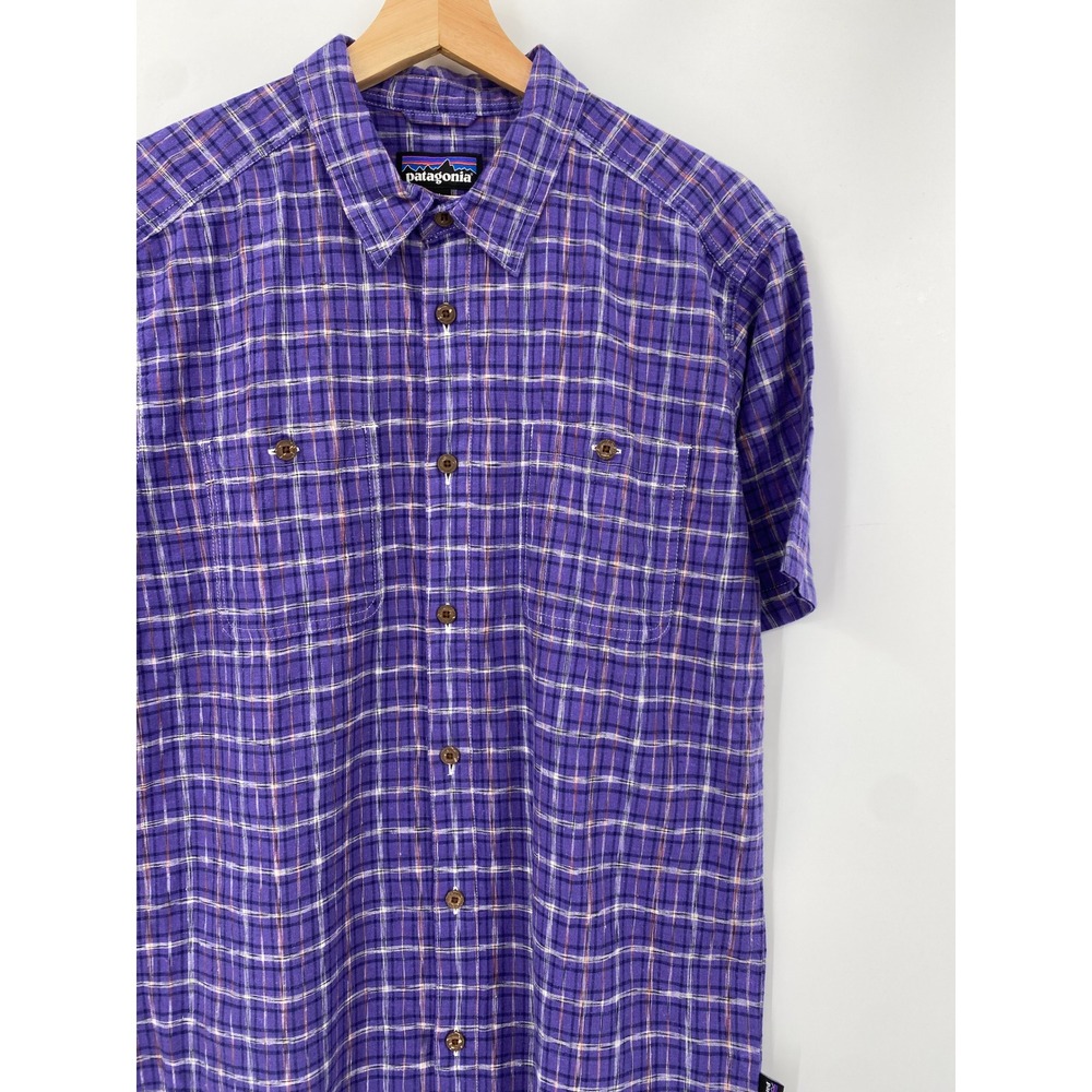 Patagonia Short Sleeve Button Down Mens Medium Purple Plaid Hemp Blend Shirt